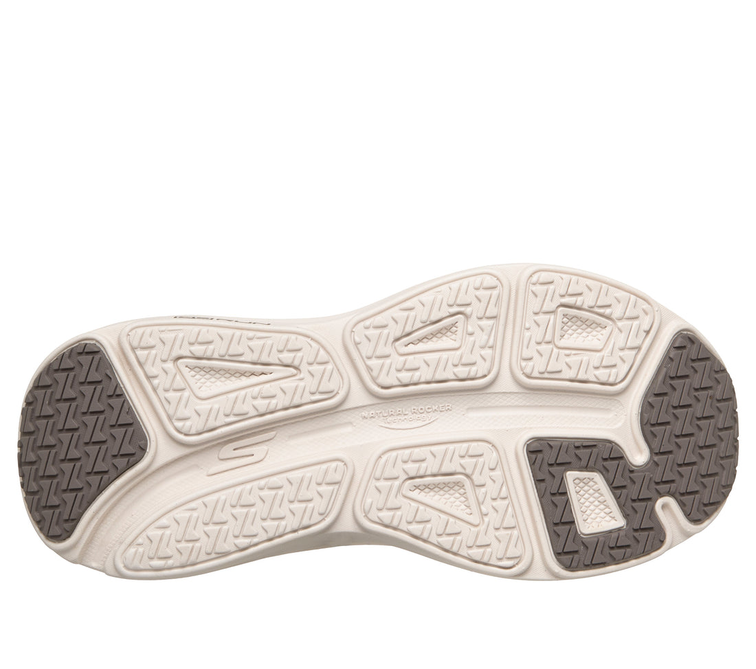 SKECHERS Max Cushioning Endeavour W Femmes performance Naturel