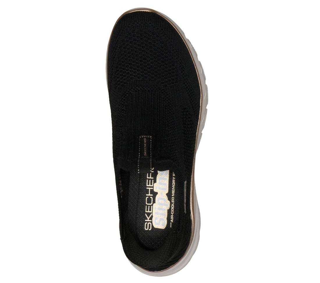 SKECHERS Fashion Fit 2.0 W Femmes Décontractées en noir 