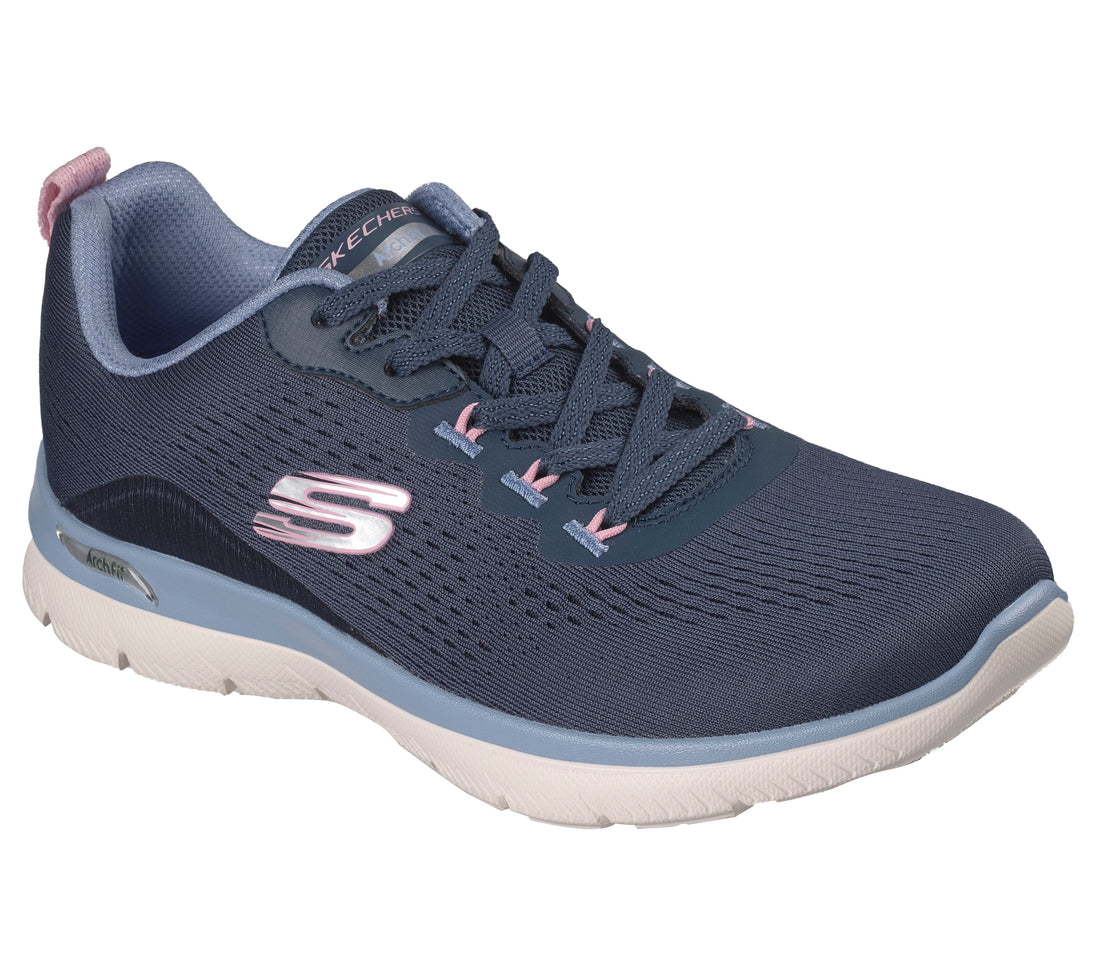 Arch Fit Summits W