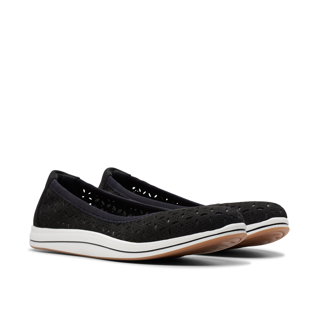 CLARKS Breeze Roam women casual in Black – product view