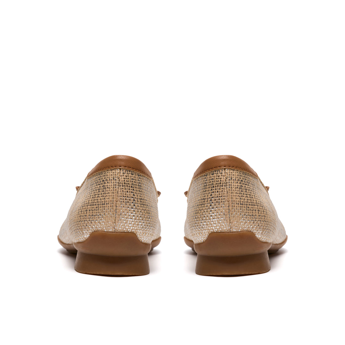CLARKS Jazmynn Bow Femmes Décontractées en Tan-Interest 