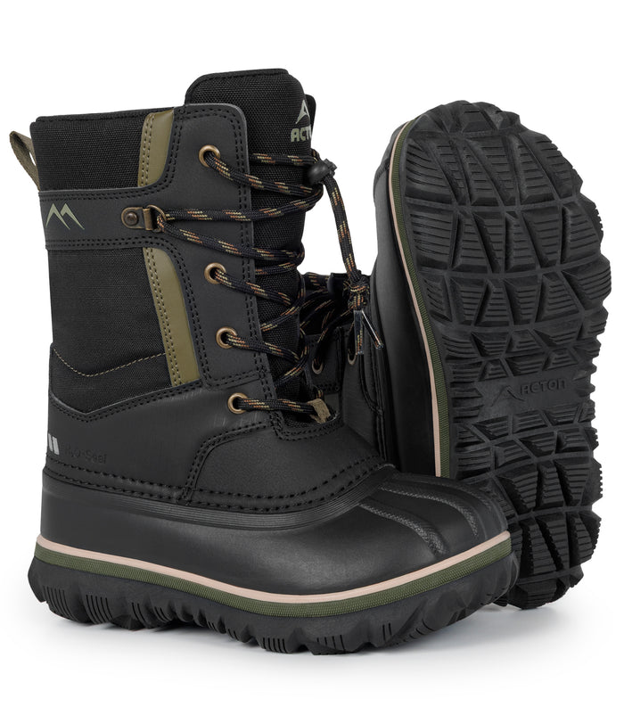 Acton Electro winter boots in black-product view
