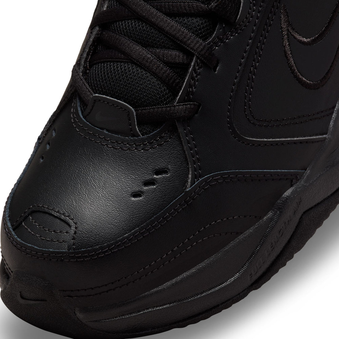 NIKE  Air Monarch IV M men sneaker in BLACK/BLACK – product view