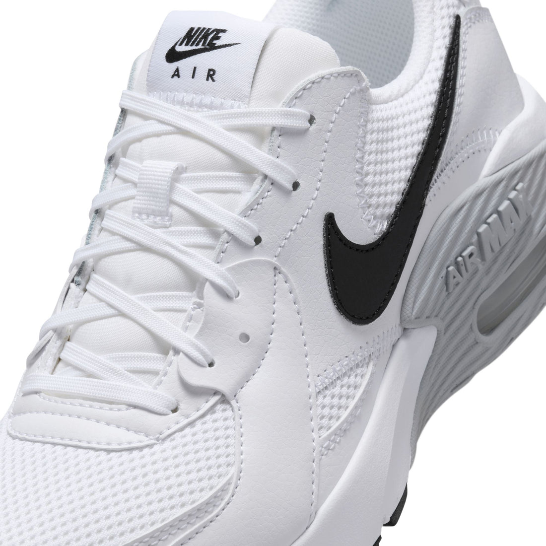 NIKE Air-Max-Excee-W women sneaker in White/Mtlc-Platinum-White – product view