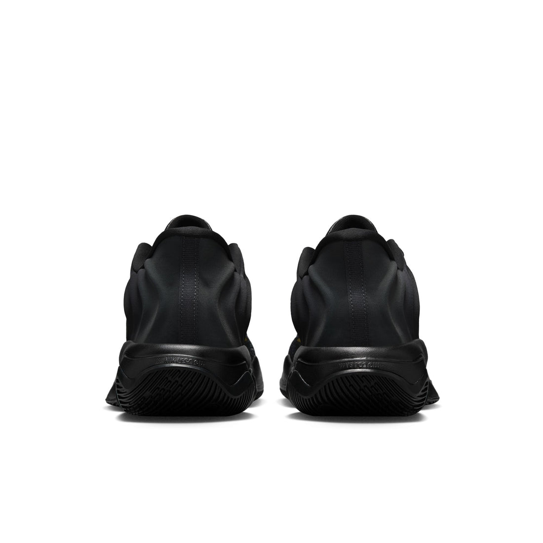 Nike Giannis Immortality 4 M