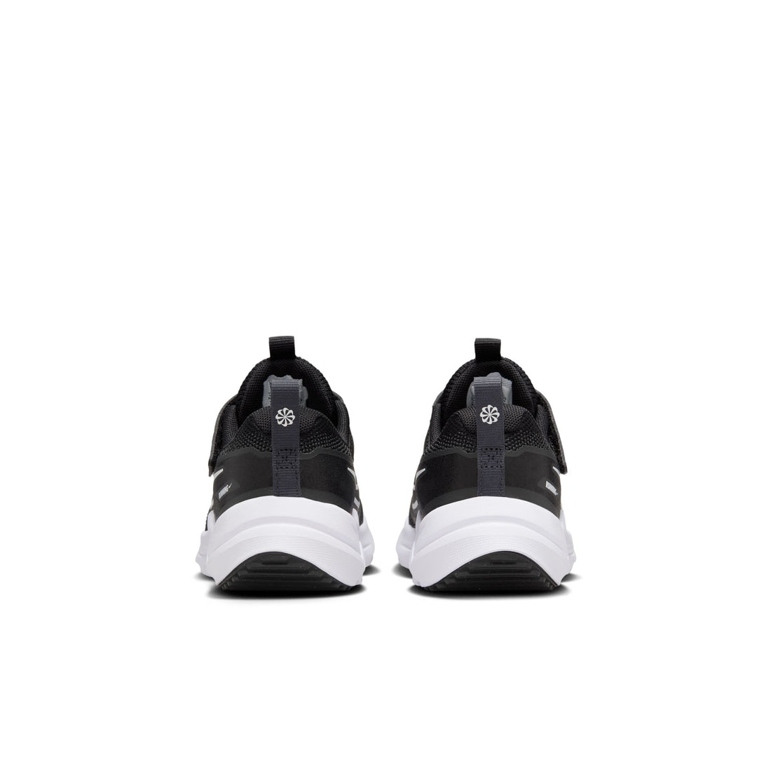 Nike Cosmic Runner