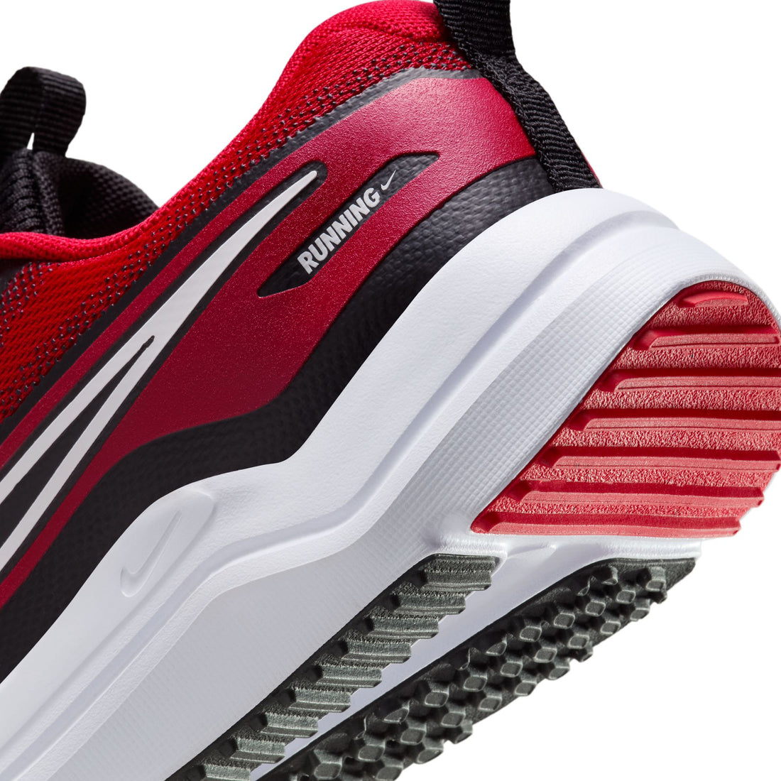 Nike Cosmic Runner