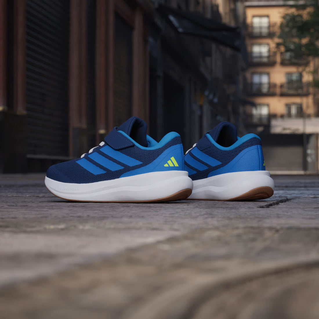 Adidas Runfalcon 6 EL C Kids Shoes Performance in blue - product view