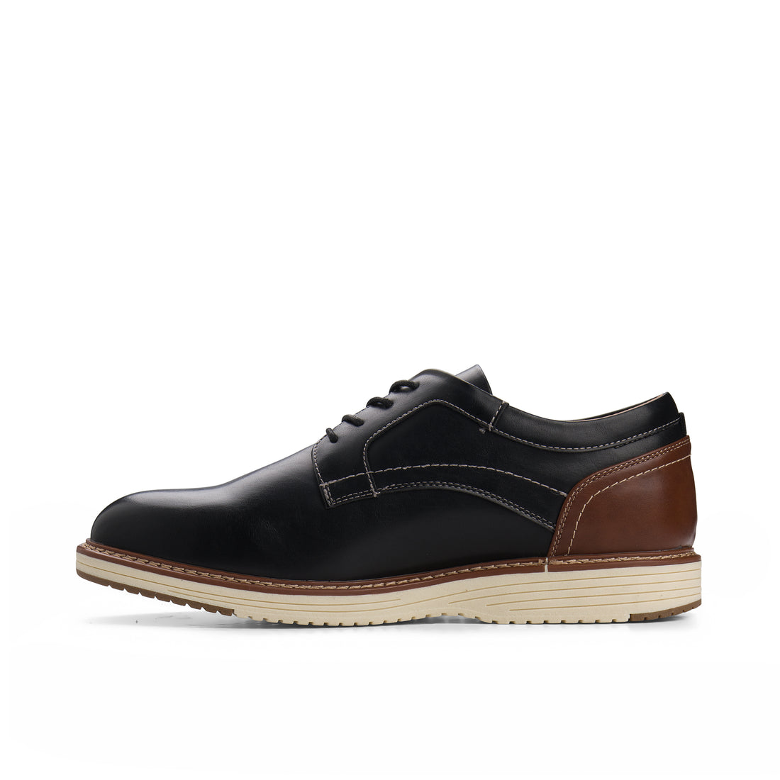 WEEKENDERS Cypress Lace up Shoes Casual in Black- Product view