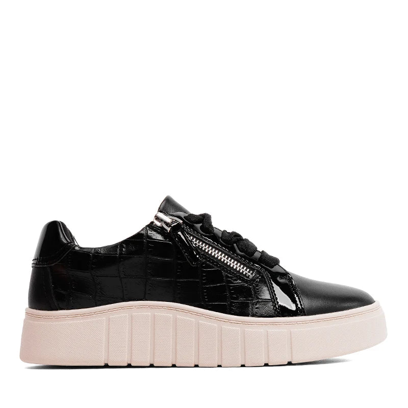 Clarks Mykah Joy Women Shoes Casual in black - product view