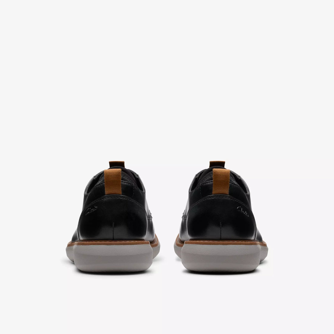 Clarks Brantin Plain Men Shoes Casual in black - product view