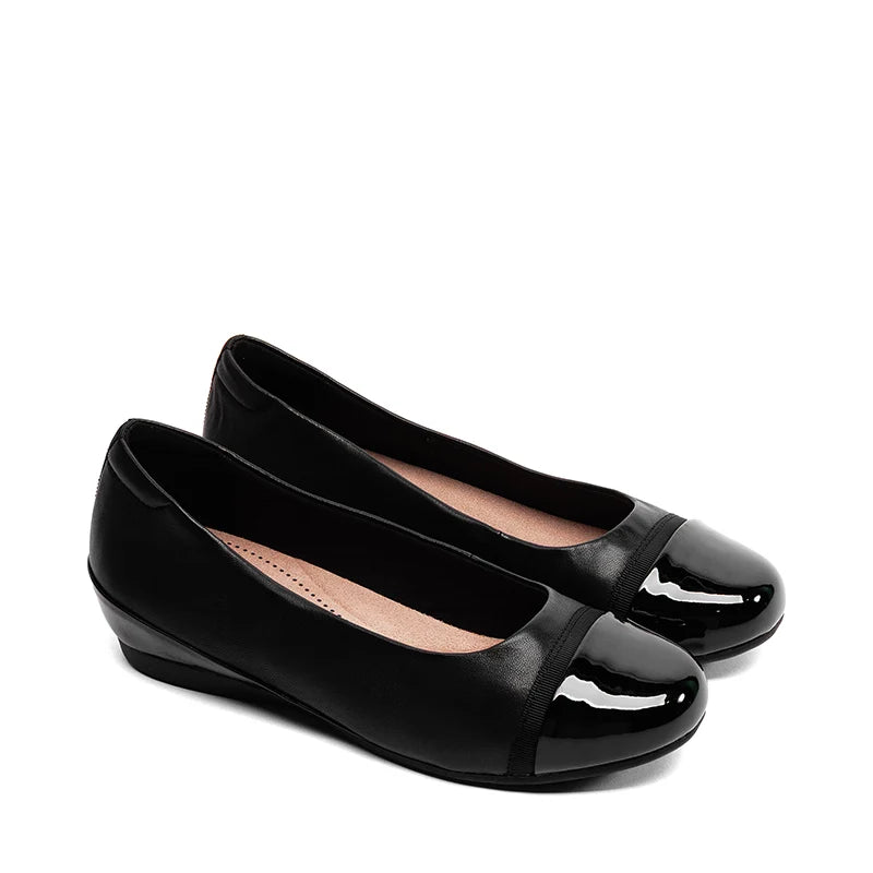 Clarks Cathrynn Dusk Women Shoes Casual in black - product view