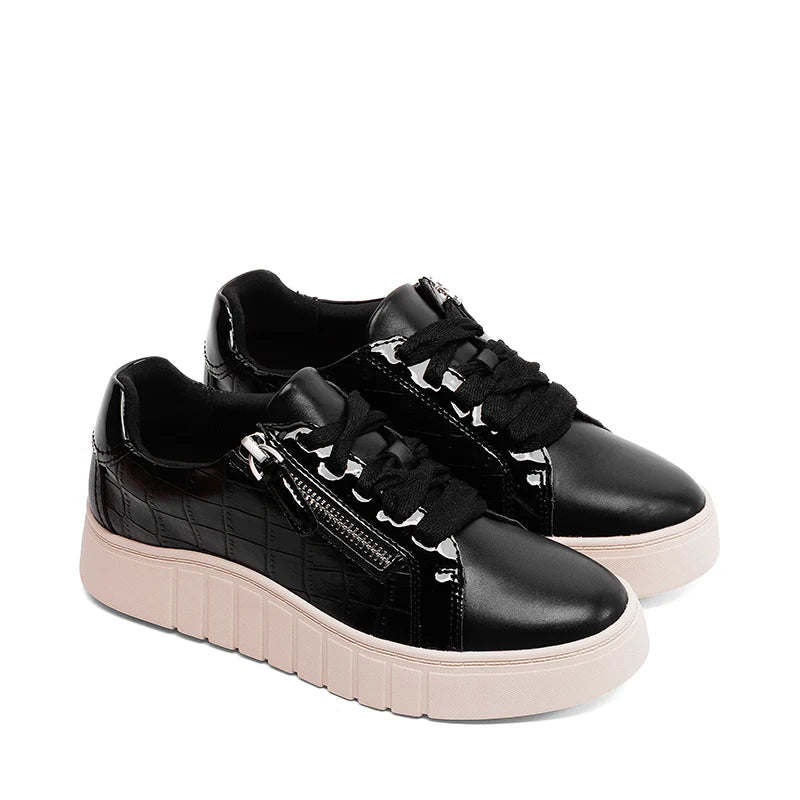 Clarks Mykah Joy Women Shoes Casual in black - product view