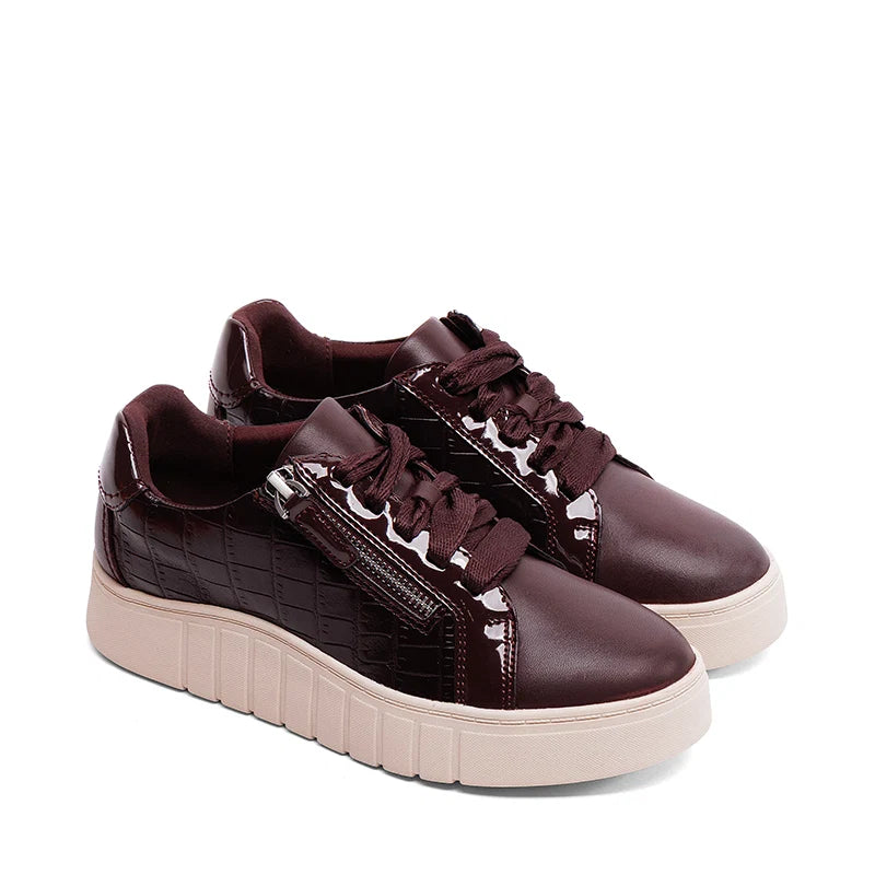 Clarks Mykah Joy Women Shoes Casual in   red - product view