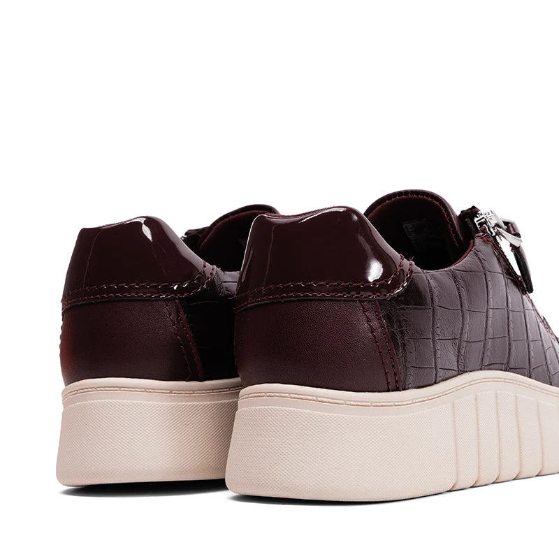 Clarks Mykah Joy Women Shoes Casual in   red - product view