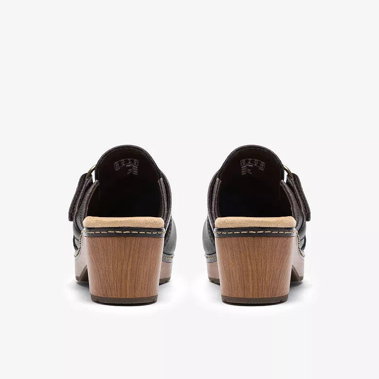 Clarks Paizlee Ali Women Shoes Casual in brown - product view