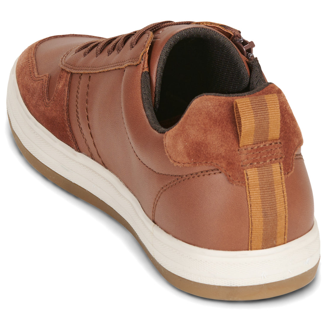 Geox U Serifos Men Shoes Casual in Cognac - product view 
