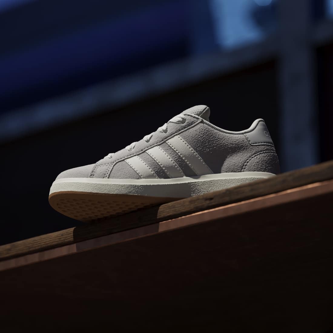 ADIDAS Grand Court 00s K kids sneaker in GREY-TWO/OFF-WHITE/GUM-10 – product view