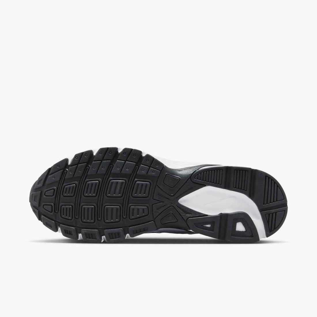 NIKE Nike Initiator Shoes Sneaker in White- Product view 