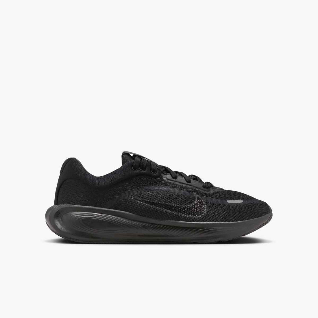Nike NikeStellarRide Kids Shoe Performance in black -Product view