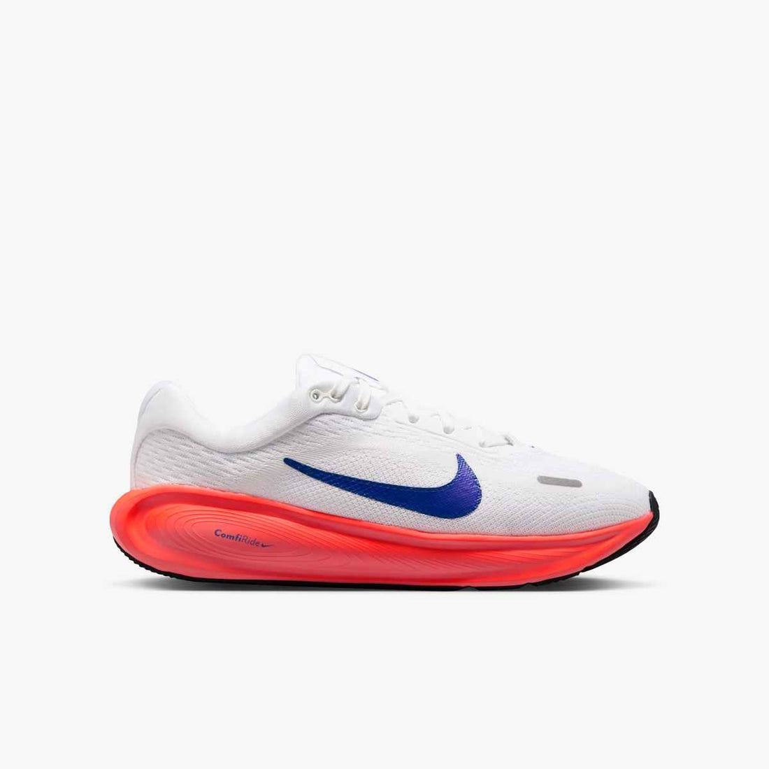 NIKE Nike Stellar Ride Performance Shoes in white- Product view