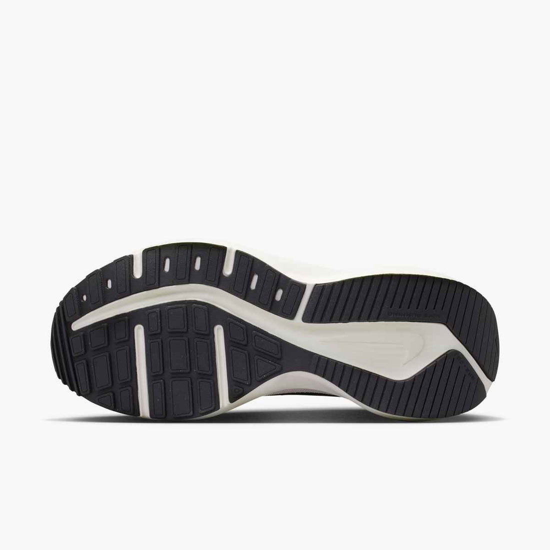 NIKE Nike Downshifter 14 Performance Shoe in Black-product view