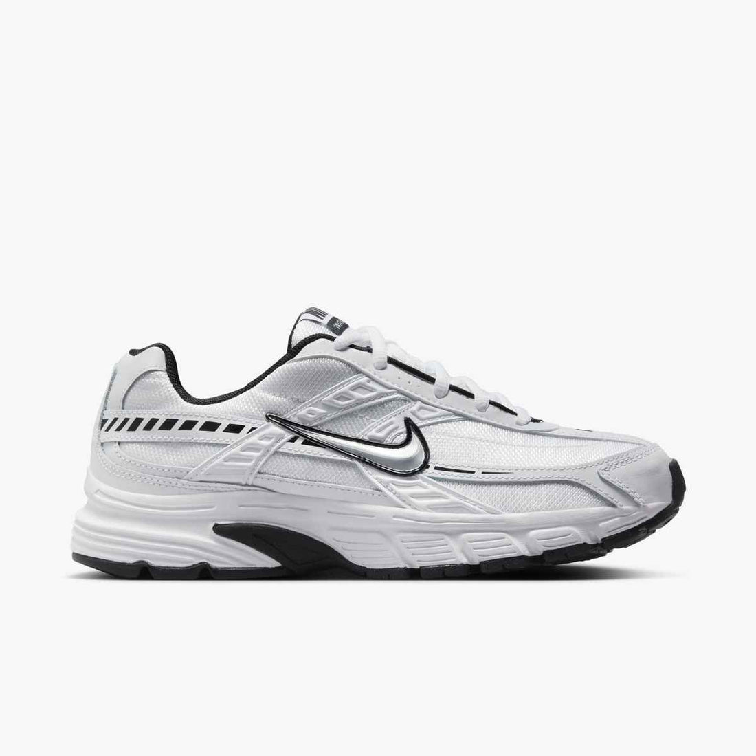 NIKE Nike Initiator Shoes Sneaker in White- Product view 