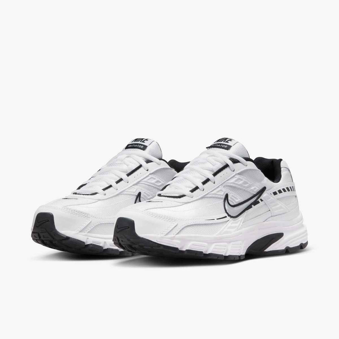 NIKE Nike Initiator Shoes Sneaker in White- Product view 