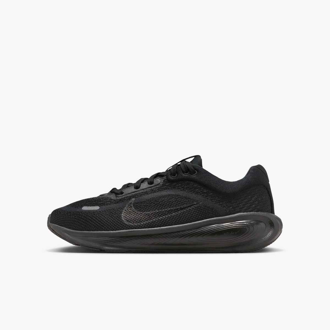 Nike NikeStellarRide Kids Shoe Performance in black -Product view