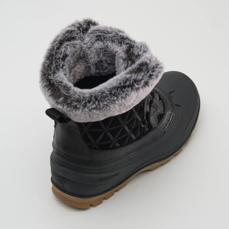 KAMIK Snovalley 7 Women Short Leather Waterproof Winter Boots Black - product view
