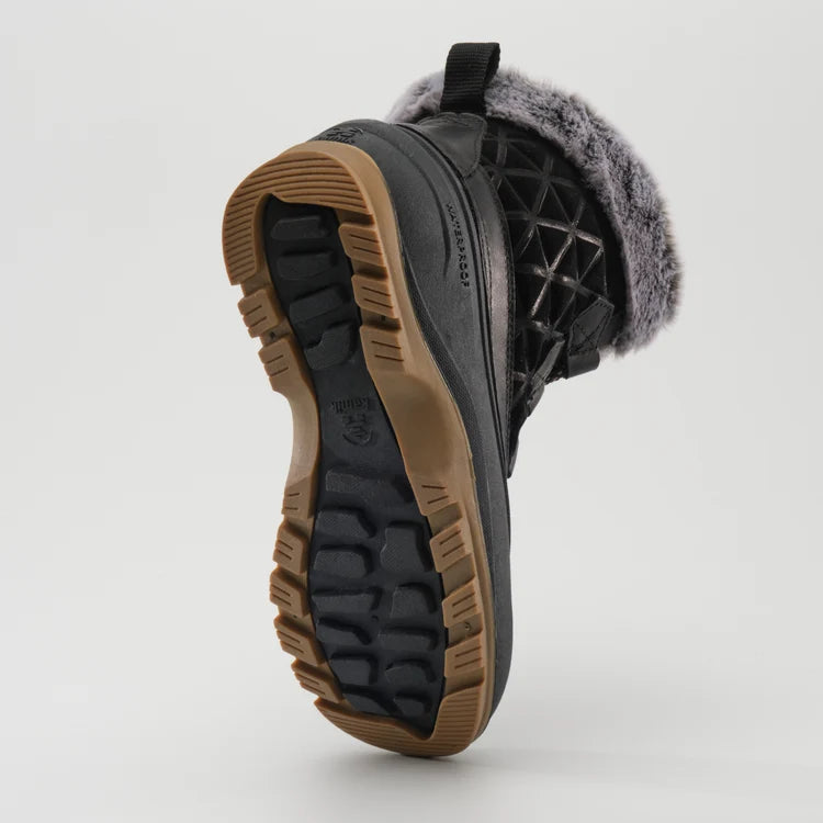 KAMIK Snovalley 7 Women Short Leather Waterproof Winter Boots Black - product view