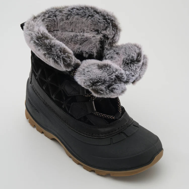 KAMIK Snovalley 7 Women Short Leather Waterproof Winter Boots Black - product view