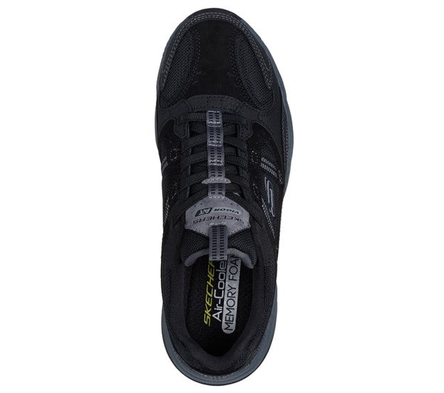 Skechers VigorAT ThreeCornersM-Performance Shoes in Black-Poduct view