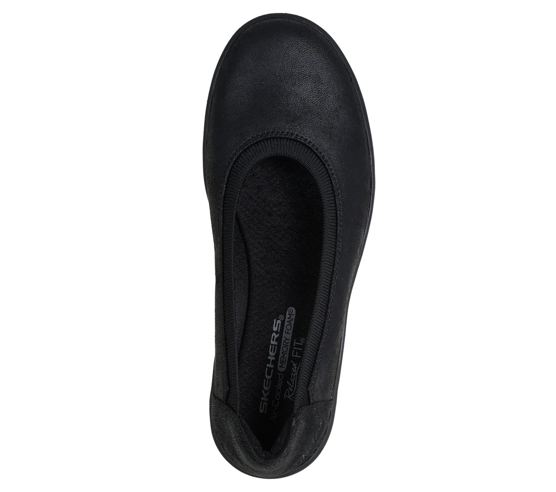 Skechers Relaxed Fit-Newport Wedge W Women Shoes Casual in black - product view