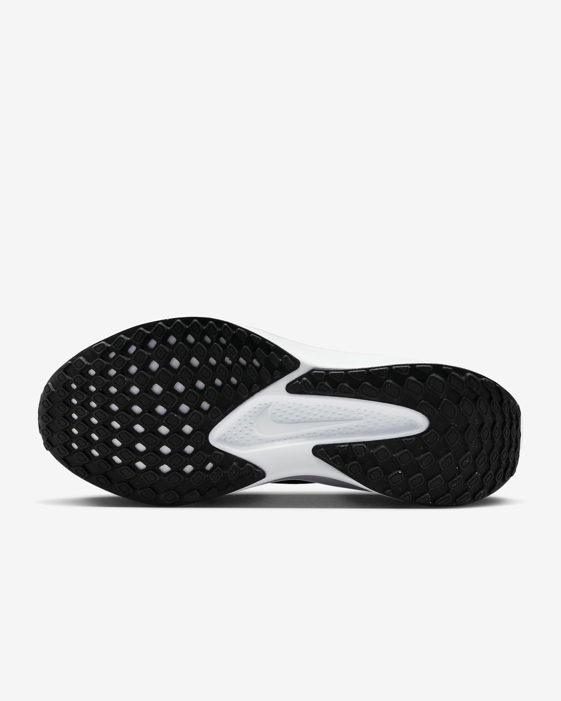 NIKE QUEST6