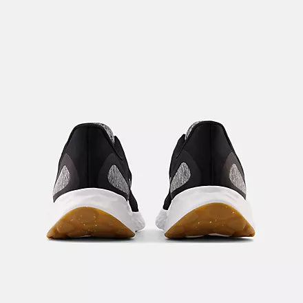 Fresh Foam Arishi v4 Slip Resistant outsole W