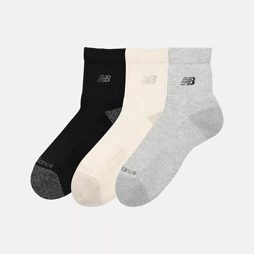 NEW-BALANCE Active Premium Crew 3 Packs men socks in White – product view