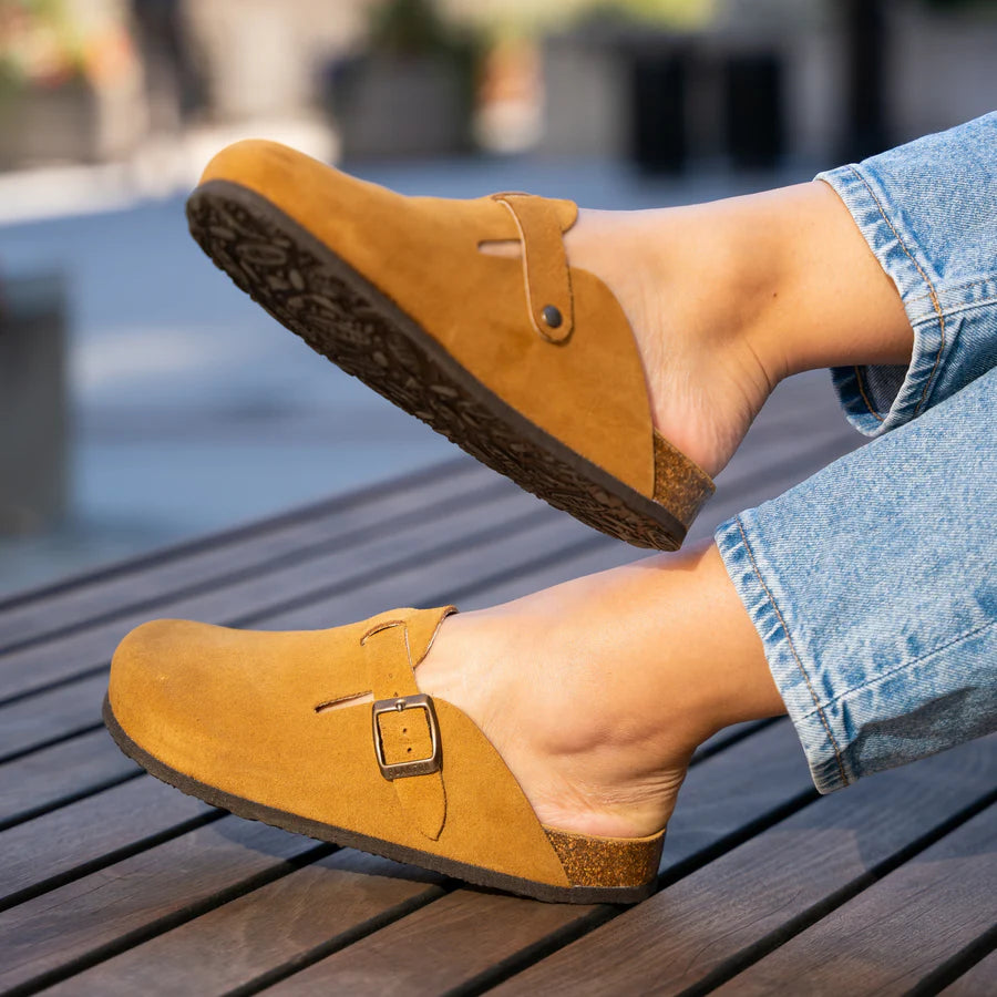 PLAKTON Blogg Clog W Women Casual Sandals  Dark Tan Suede