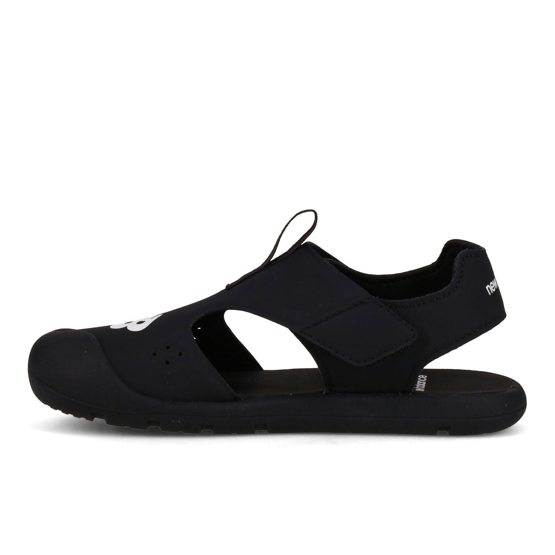 NEW-BALANCE New Balance CRSR V2 kids sports in black and white – product view